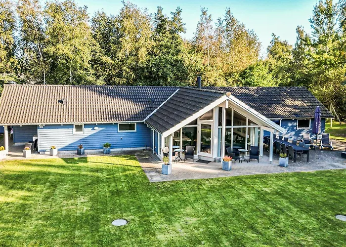 Stunning In Vaeggerlose With Sauna